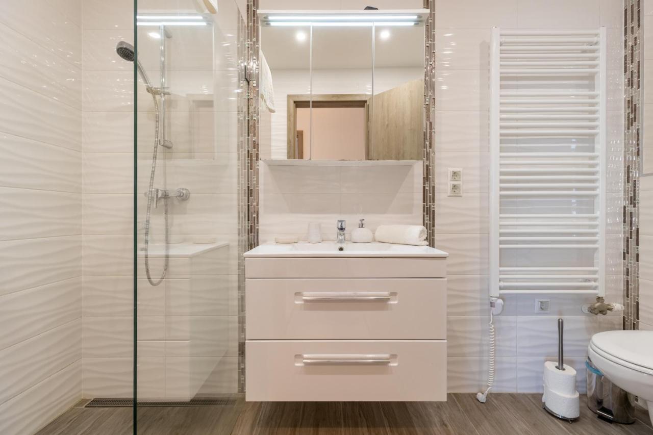 Admiral Luxury VI Apartman By Bltn Siófok Zewnętrze zdjęcie