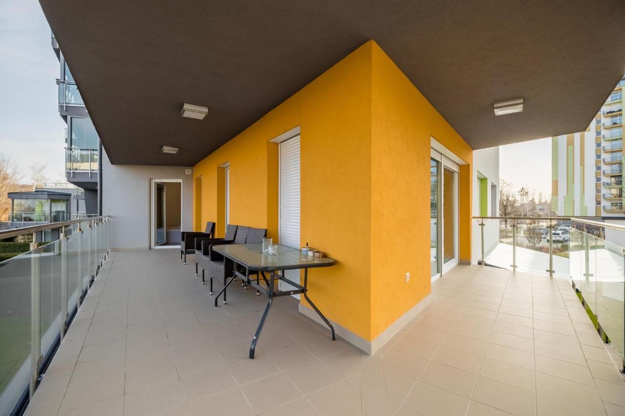 Admiral Luxury VI Apartman By Bltn Siófok Zewnętrze zdjęcie
